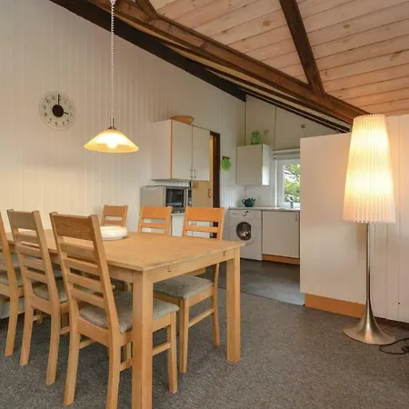 Holiday home Holiday 17